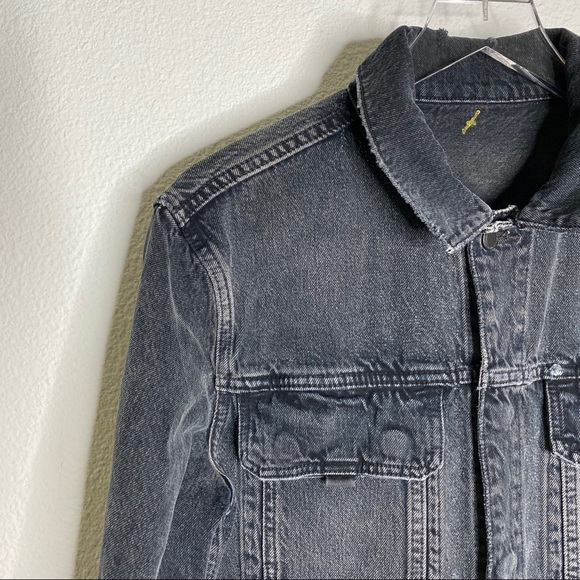 NWOT Men’s Hudson Distressed Denim Jean Jacket - Picture 3 of 9